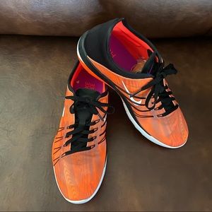 NEW! Nike Free 5.0 TR 6 PRT (Women Size 8.5)